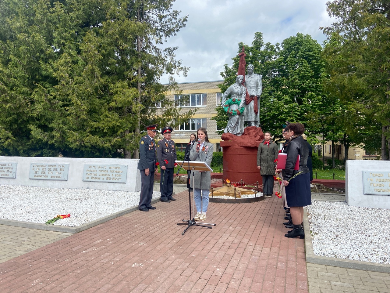 В Руднянском районе состоялись торжественные мероприятия, посвященные Дню  Победы | 08.05.2024 | Рудня - БезФормата